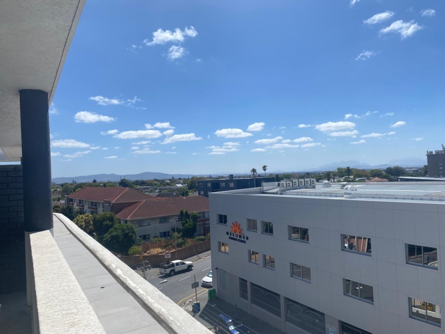 2 Bedroom Property for Sale in Claremont Western Cape